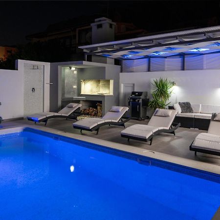Villa Palladium มาคาร์สกา ภายนอก รูปภาพ